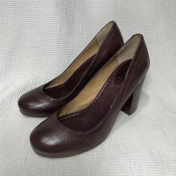FRYE Carson Pump 73916 Burgundy Leather Round Toe Block Heel Shoes 7.5M - Picture 1 of 13
